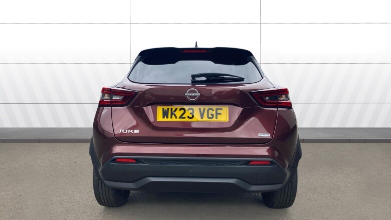 Nissan Juke 1.0 DiG-T 114 N-Connecta 5dr Petrol Hatchback